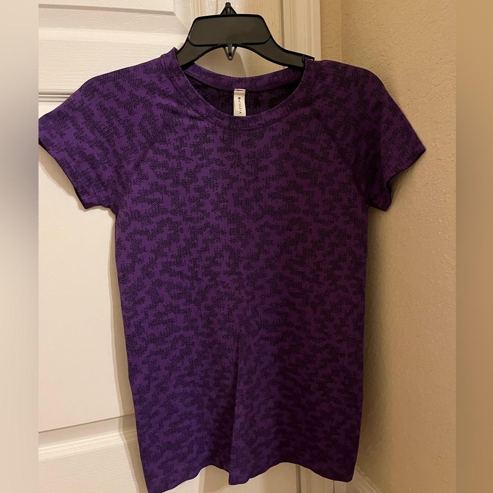 athleta short sleeve top